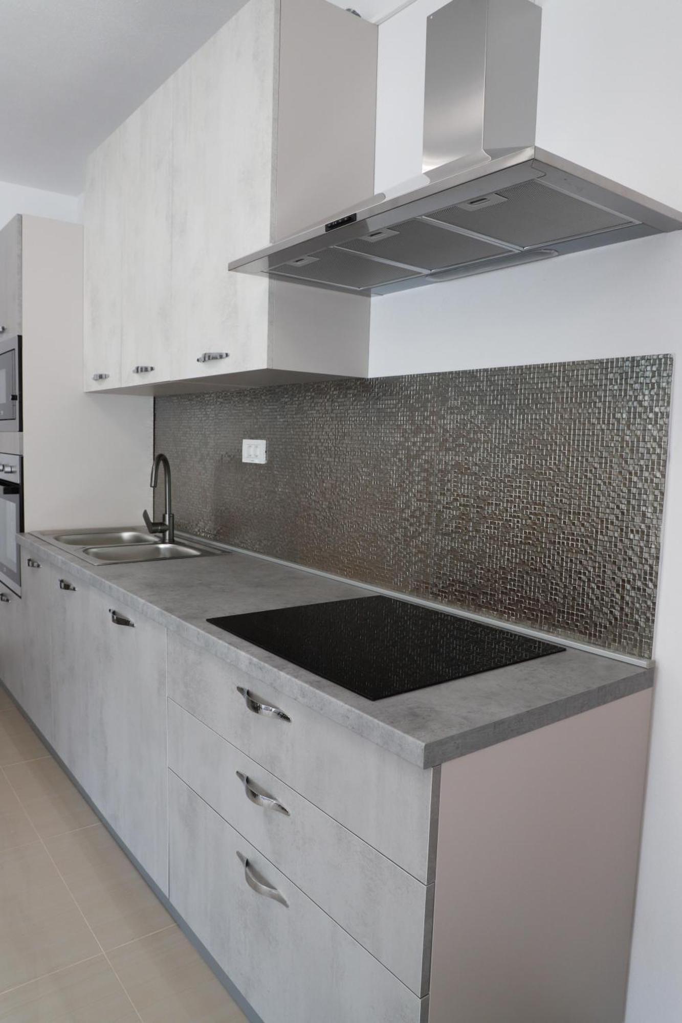 Holiday Apartments Ivano & Leo - Private Parking Zadar Eksteriør billede
